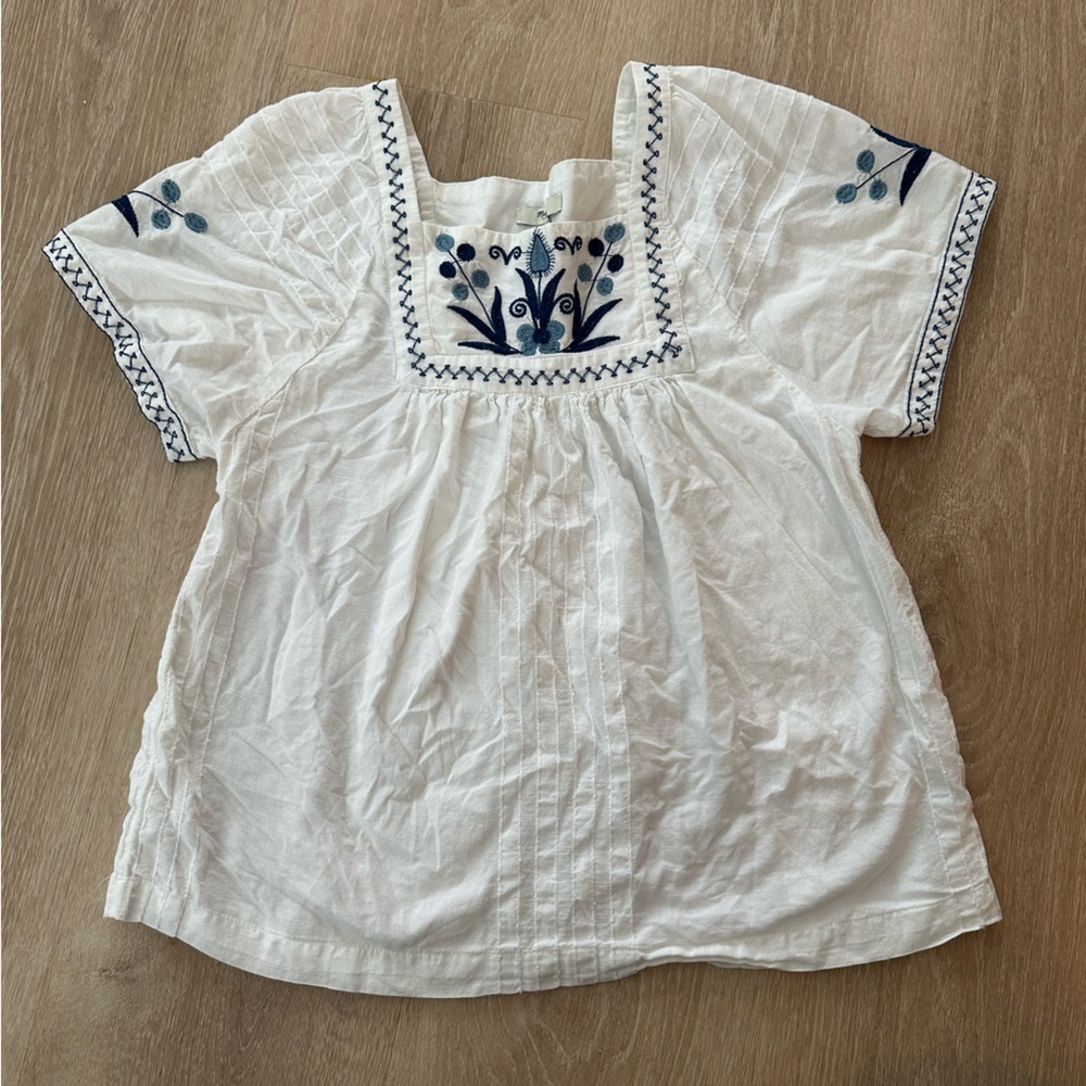 Madewell White Top with Blue Stitching